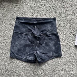 Lululemon biker short